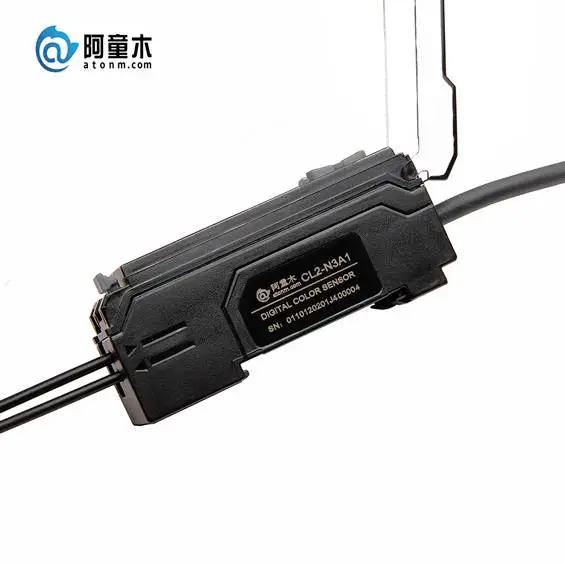 高精数显颜色传感器 CL2-N3A1,RGB三色光源,可同时检测4种颜色