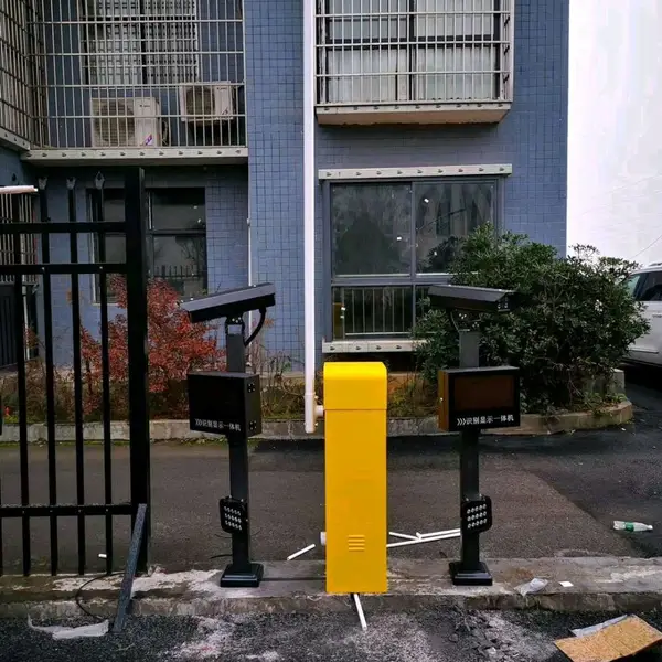杭州拱墅区高清车牌识别系统、网络监控系统、直杆道闸、摆闸