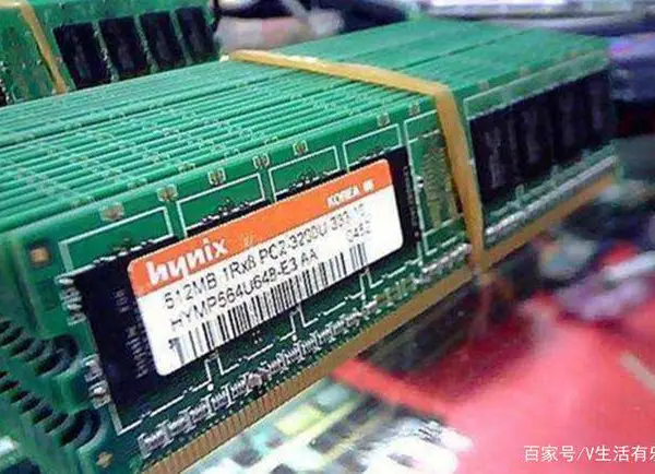 �Ϻ��������շ�����DDR4 DDR5 16G/32G/64G/128G�ڴ���