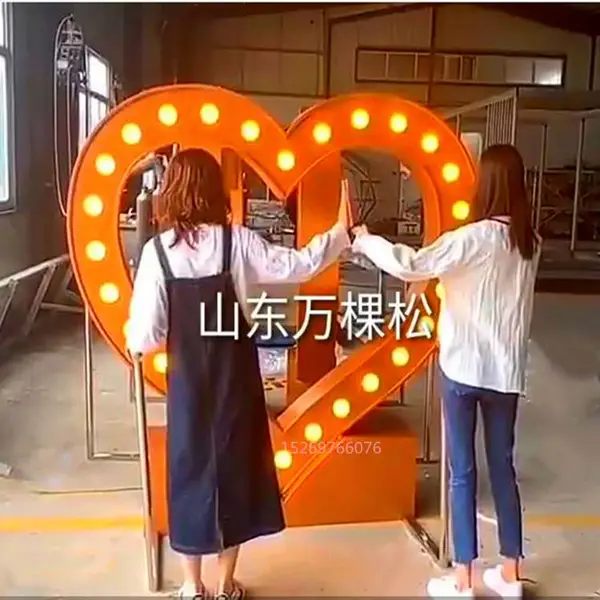 ���ĸ�׻����������ĵ��Ӧ����ǣ�ְ��Ļ���װ����̨��׵��ƶ��