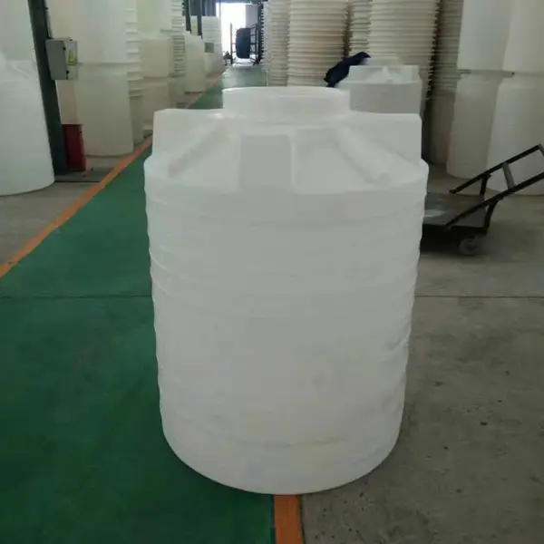 江津1吨生物燃油储罐 醇基燃料储罐1吨塑料圆桶厂家直销
