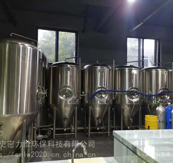 鲜酿啤酒500升啤酒设备多少钱一套供应酒吧啤酒的设备厂家