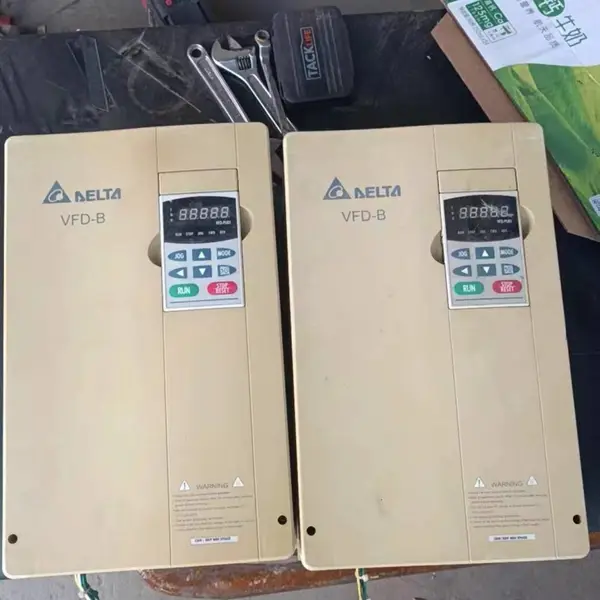 ̨���Ƶ��VFD-Bά�޼�� VFD220B43A ����ʾ ���� ��������