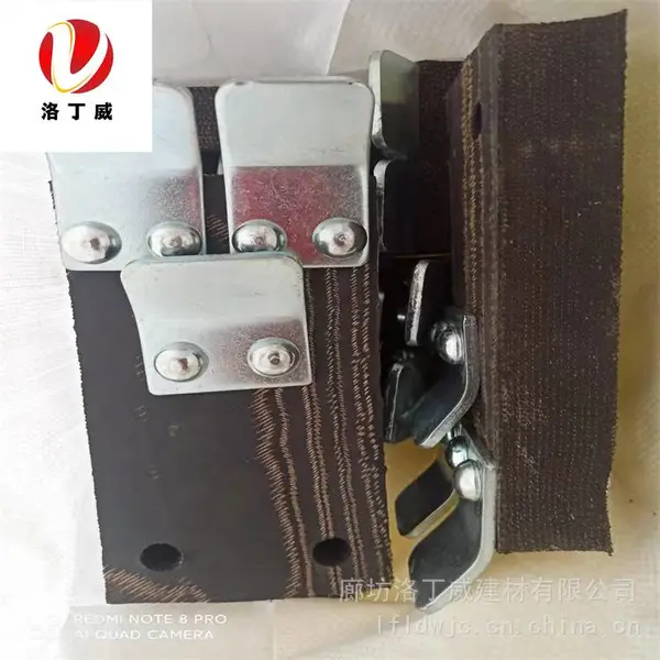 带铁刮板猪刮毛橡胶块 刨毛机刨毛块 屠宰用打毛块 轮胎线层胶
