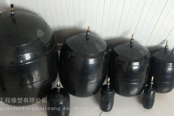������С�ھ��ܵ�������� �����͹ܵ����ҷ����DN400mm����