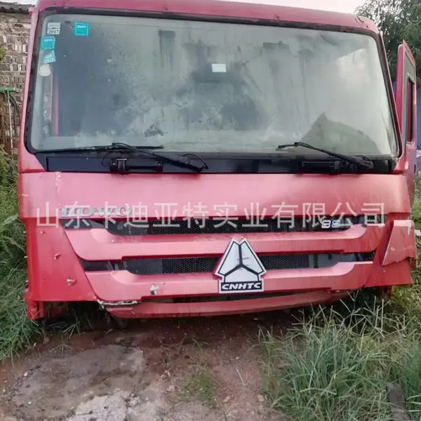 砍头 二手 中国重汽豪沃 豪曼 轻卡 驾驶室总成 汽车配件