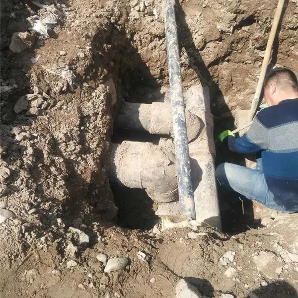 �������з���������©ˮ�������ܹܵ�©ˮ���ά��