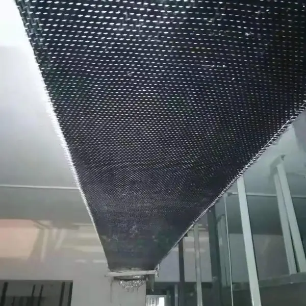 建筑承重梁加固使用高强碳纤维布