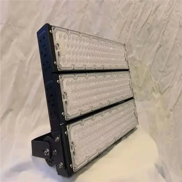 芯鹏达体育馆照明LED投光灯高尔夫场馆1200W泛光灯XPD-TG15