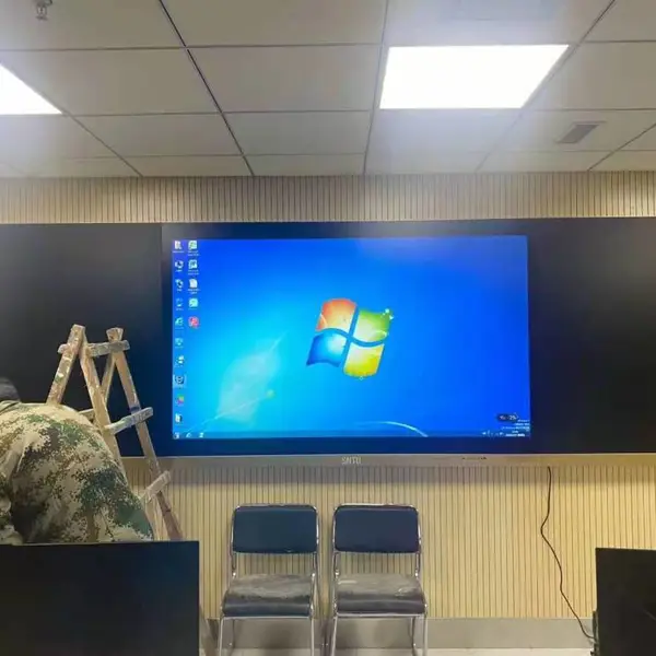 郑州智慧黑板公司深途这几家公司从事教学设备多年研发销售售后服务好实力比较强