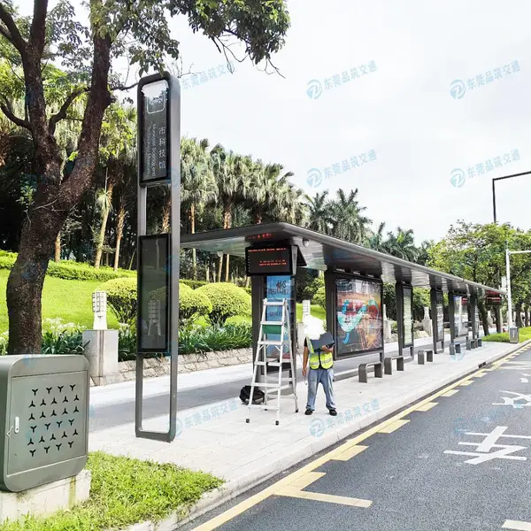 东莞市茶山镇不锈钢公交候车亭制作,莞樟路公交候车亭设计及安装