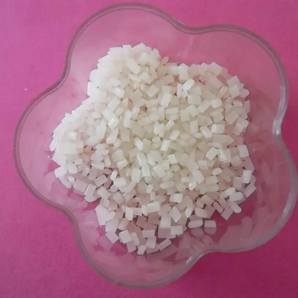 蔬菜袋防雾母料_PE吹膜防雾剂_聚丙烯亲水母粒