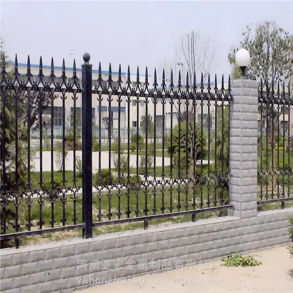 别墅庭院铸铁护栏小区阳台护栏喷塑铸铁围墙隔离栏欧式景观护栏