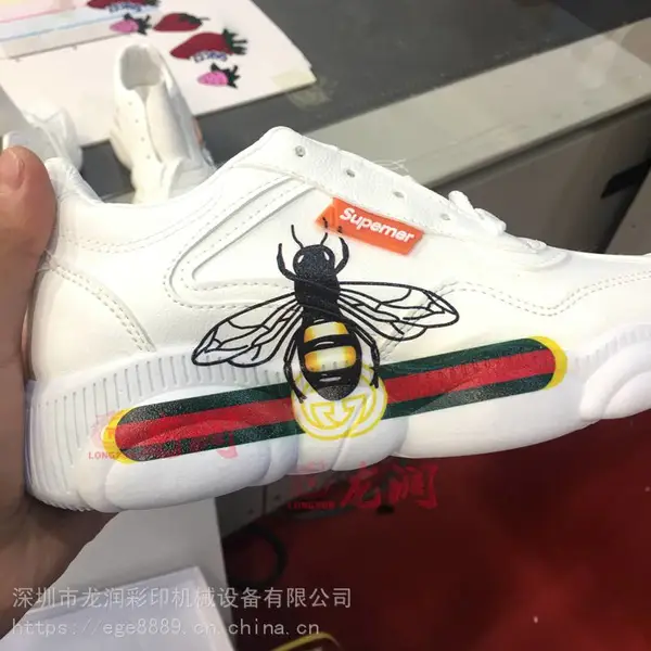 广东小白鞋彩色打印机/成品鞋uv打印机/休闲鞋数码彩印机