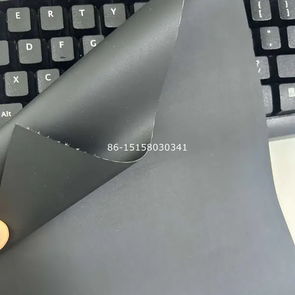 双面哑光平面黑色海帕龙橡胶涂层布