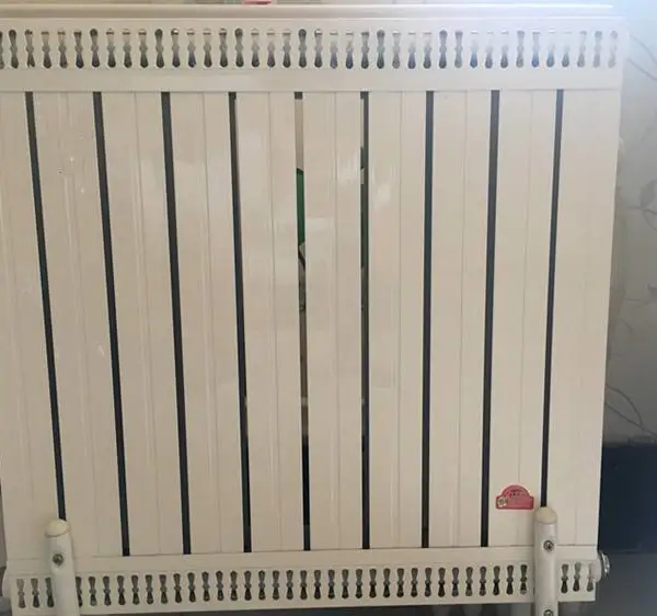 压铸柱翼型散热器 GLFH75-80/600-1.0型 恒煜洋钢铝暖气片