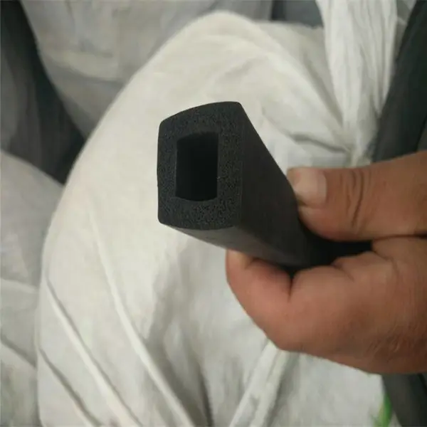 供应B型冷藏柜冷库门密封条硅胶双e型烘箱烤箱密胶条