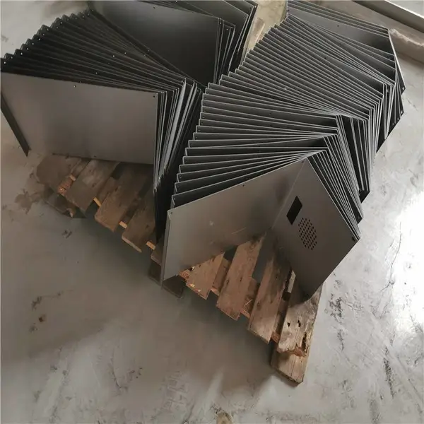 厂家加工不锈钢 钣金机箱销售 不锈钢垃圾箱厂家
