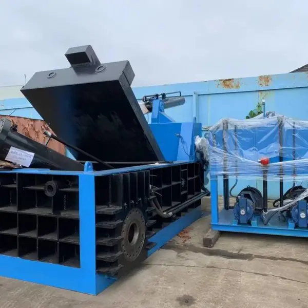 供应冶金液压250吨废铁皮废铝合金等轻薄料全自动打包机