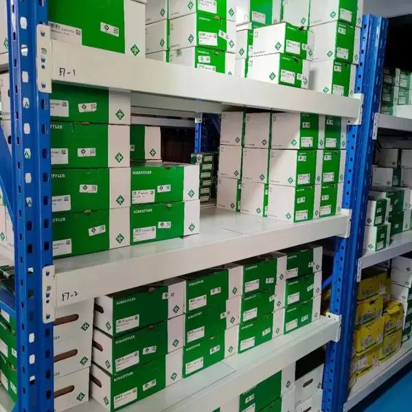 DMC 835 V立式加工中心三轴行程835×510×510滑块KWSE35-L-V1-G3