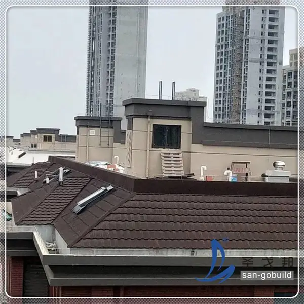 常州蛭石瓦多少钱一平方 金属瓦安装图 保温隔热,防水出色