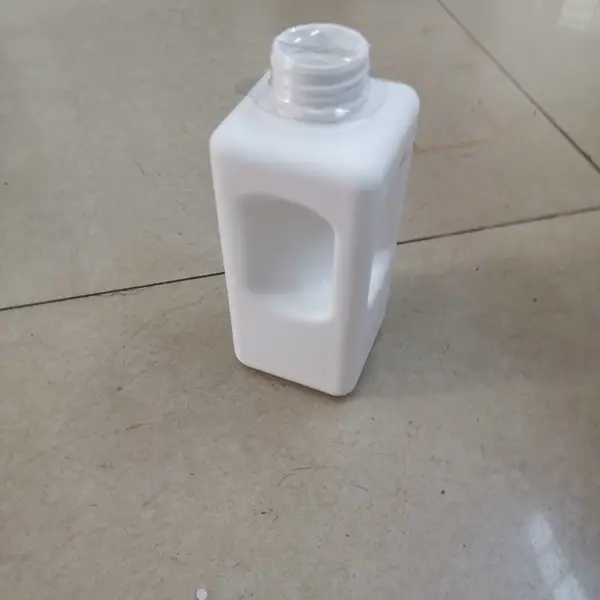 厂家直销500ML防摔耐腐蚀微生物消毒剂专用瓶微生物消毒剂瓶