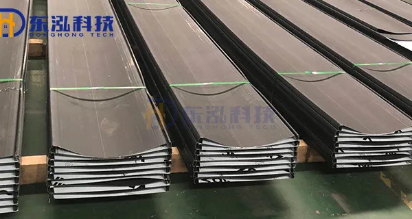 苏州厂家直销钛锌板规格齐全 诚信为本 苏州东泓金属材料科技供应