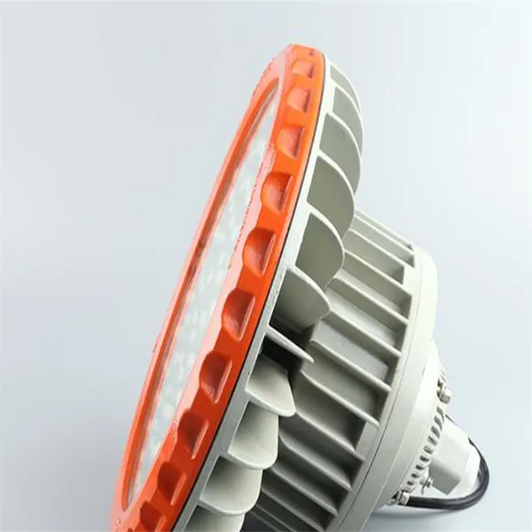 芯鹏达LED防爆灯超亮加油站走廊防水商场应急照射灯200W-YZ201