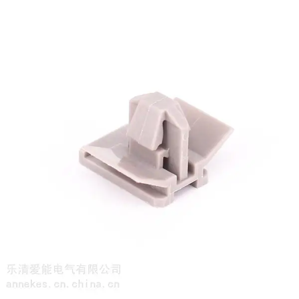 汽车线束固定卡子波纹管卡扣汽车线路固定扣线路油管水管卡扣配件