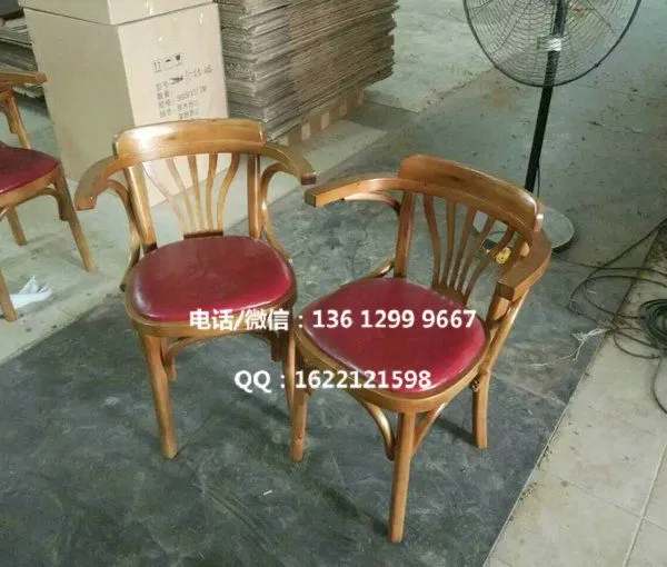 ����ʵľ���ζ��ƣ����ʵľ�����������������ڲ������γ�