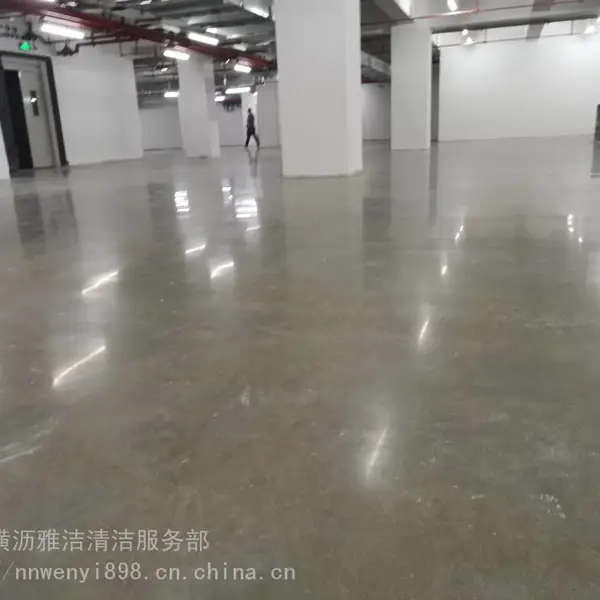 南宁市江南仓库水泥地起灰处理 厂房地面翻新 水泥地钢化地坪