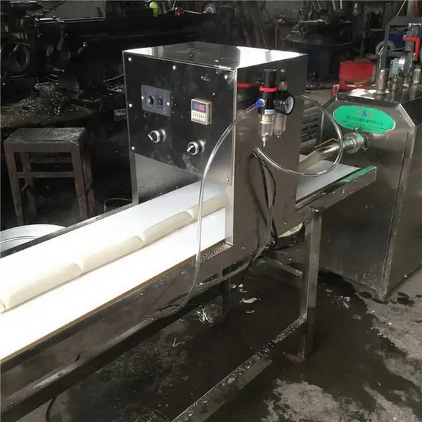 工厂不锈钢多功能粉利机报价