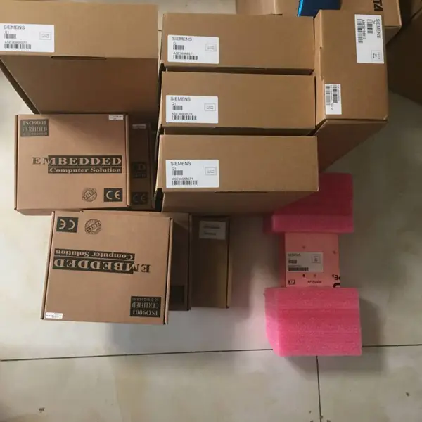 ��ʾ��\UNS 088***-P,V1��ģ�� 1756-OB32//�Ÿ������Ϲ¶���