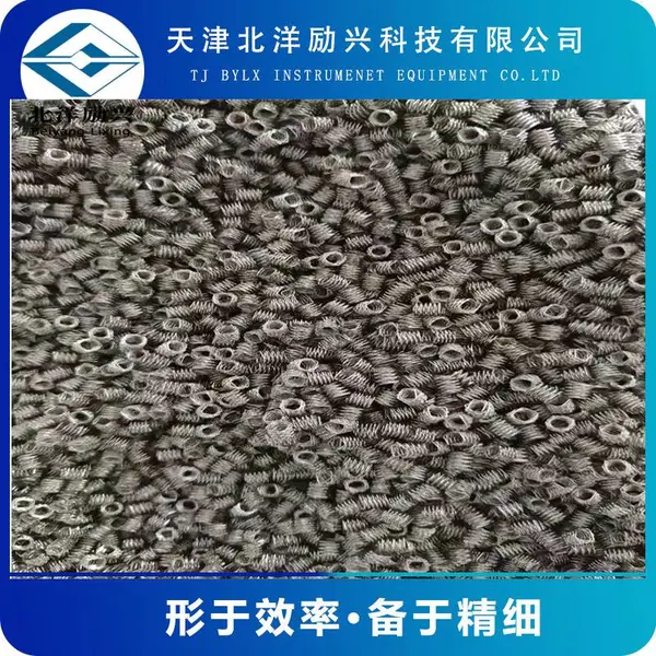 玻璃弹簧填料θ环填料厂家精馏塔散装填料网环填料山东济南青岛