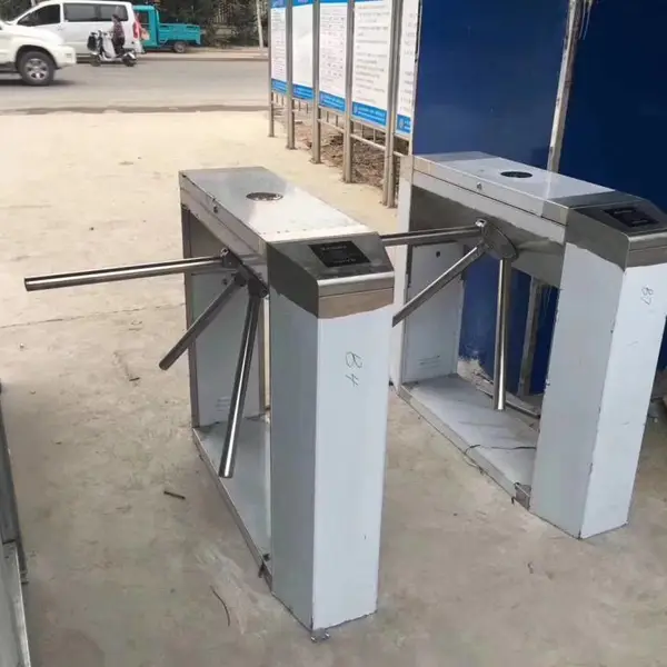 日照工地通道闸 摆闸翼闸三辊闸厂家安装 维修