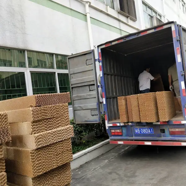 惠州圆洲水帘降温空调/冷风机水湿帘更换降温厂家种类繁多