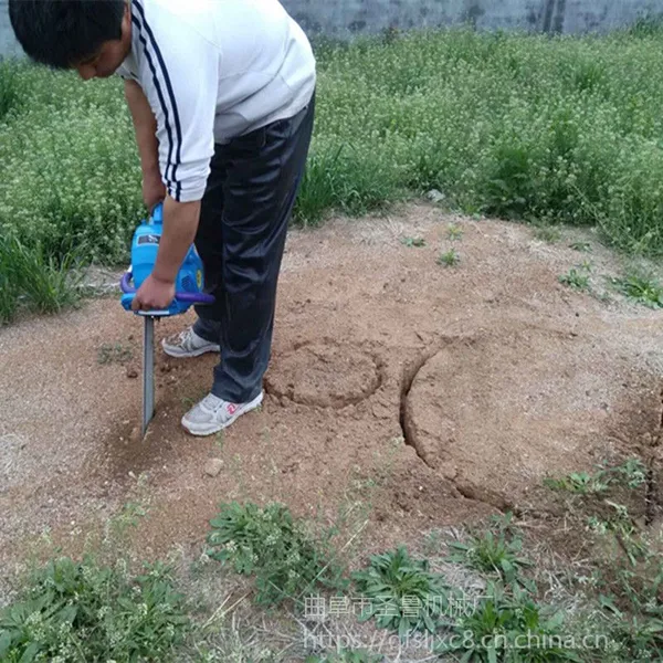 ���϶�������������� ʥ³�Ӻ������� �ɻ�***������