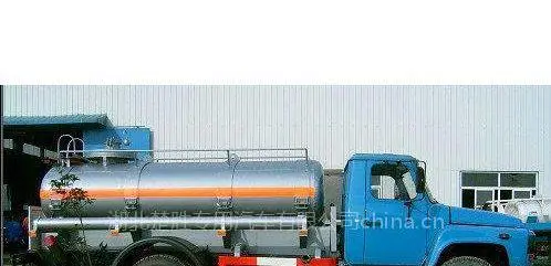 ��Ӧ�����ͷ����Һ�����䳵������5��С�ͻ�����