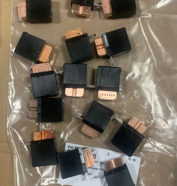优势供应 VAHLE 碳刷 0254892/00
