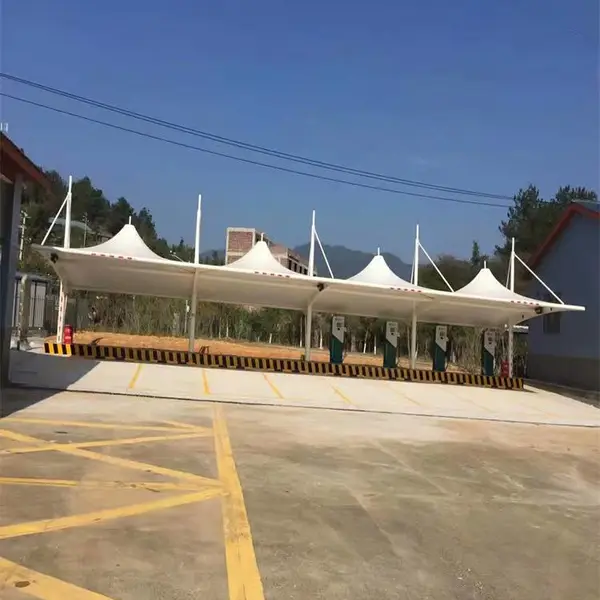 文山大型膜结构拉杆停车棚 耐力板汽车棚应用领域广泛