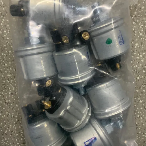优势供应VDO Instruments 压力发送器 1/8-27NPT 38/3 360-406