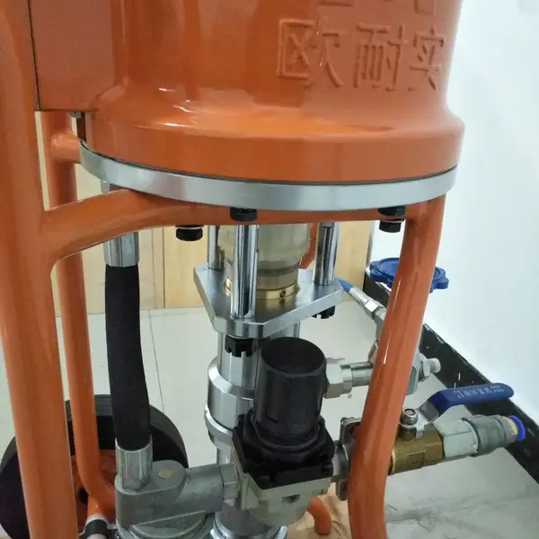 聚胺脂喷漆机 船舶桥梁钢结构涂装 耐用结实 省时省漆 快速响应