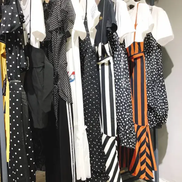 羽沙国际20夏品牌欧美连衣裙品牌女装批发