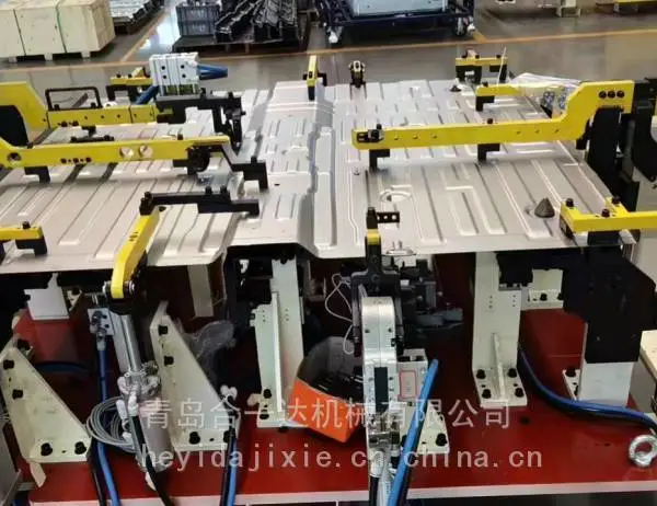 青岛焊接工装夹具生产、机器人弧焊自动化装备、焊接工装夹具设计