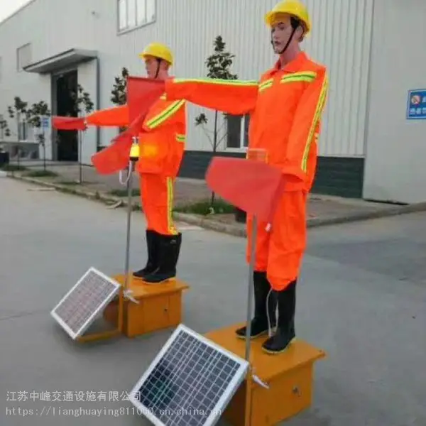 ��·ʩ����ָͨʾ�� ����̫���ܱ��Ƶ� ��·��־�� �з�