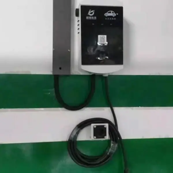 杭州超翔智能7KW交流电动车充电桩联网自助充电设备