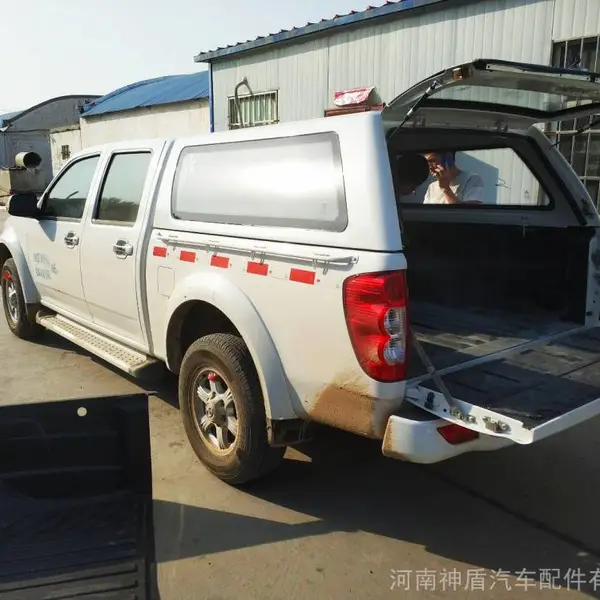 长城风骏7皮卡改装后盖防雨棚基地皮卡改装货箱盖平顶后盖