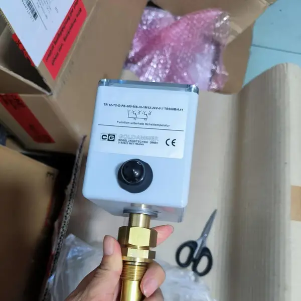 EB-2824-060-0断路器BLOCK PC-0224-100-0 原厂全新