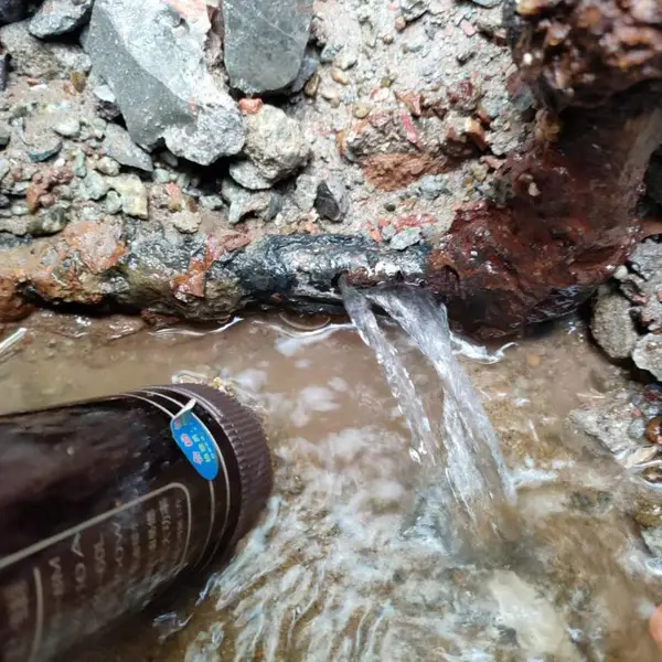 墙内水管滴水探查,家装楼房测漏水电话,管道漏水检测电话