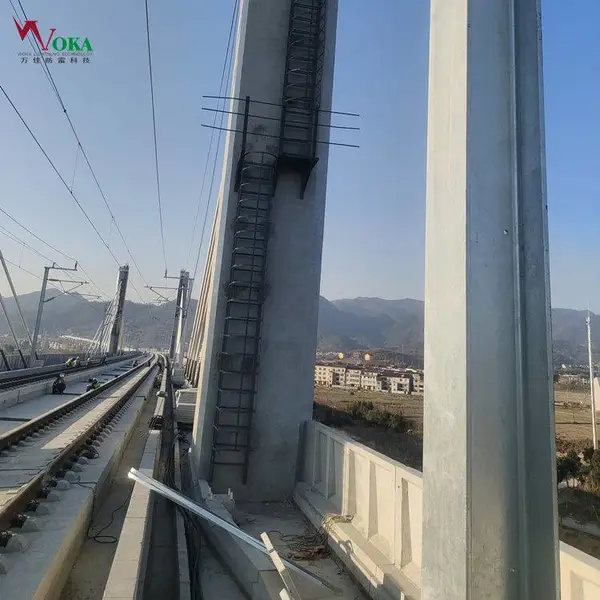 山区风电场避雷装置 输电线路负角保护针 架空杆塔防绕击避雷针